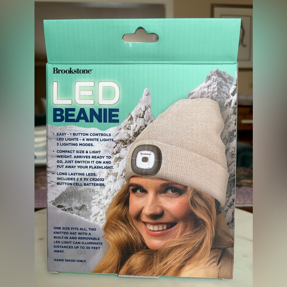 NWT Brookstone LED Beanie